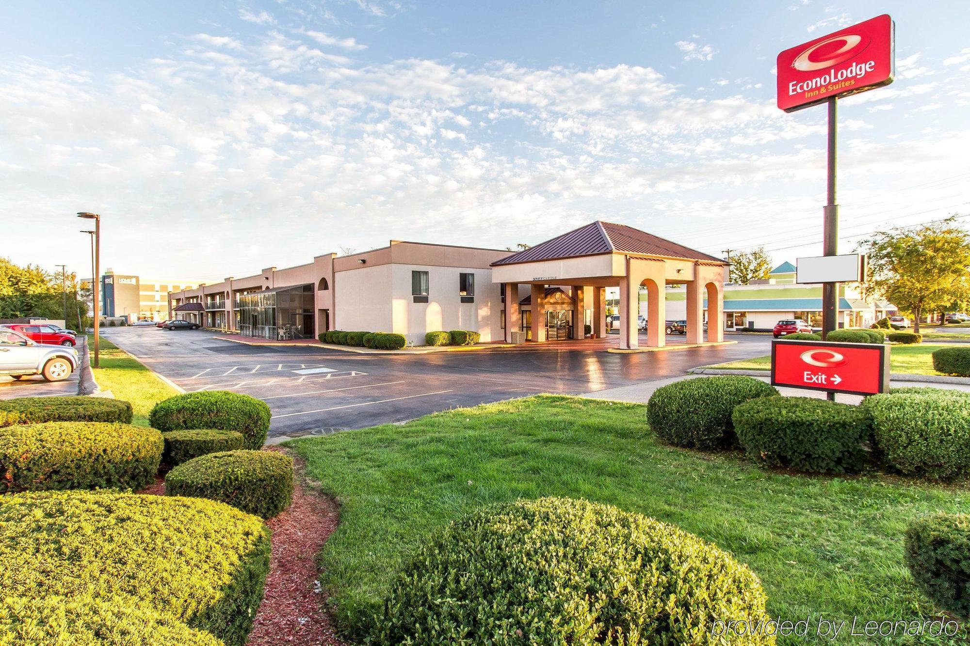 Econo Lodge & Suites Clarksville Exterior foto